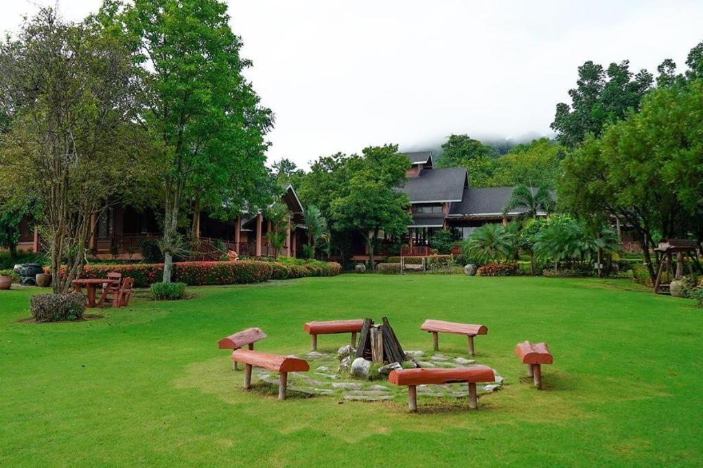 Valley Garden Resort Muak Lek Eksteriør billede